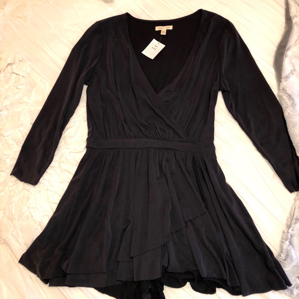 ADORABLE ROMPER SILENCE+NOISE - Picture 4 of 6